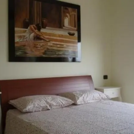 Ferienwohnung Fuer 3 Personen Ca 50 Qm In Pineto, Adriakueste Italien Mittlere Italienische Adriakueste דירה