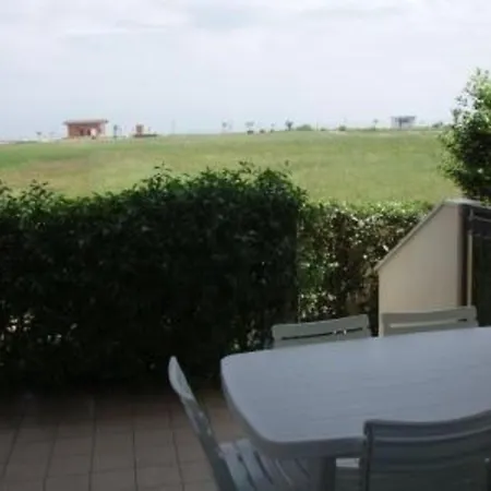 Apartment Ferienwohnung Fuer 3 Personen Ca 50 Qm In Pineto, Adriakueste Italien Mittlere Italienische Adriakueste *